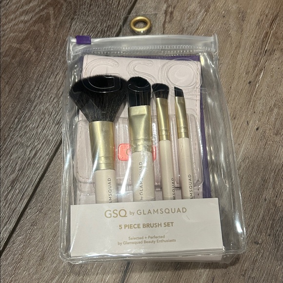 5 Piece Brush Set - Black and Gold - Picture 2 of 5